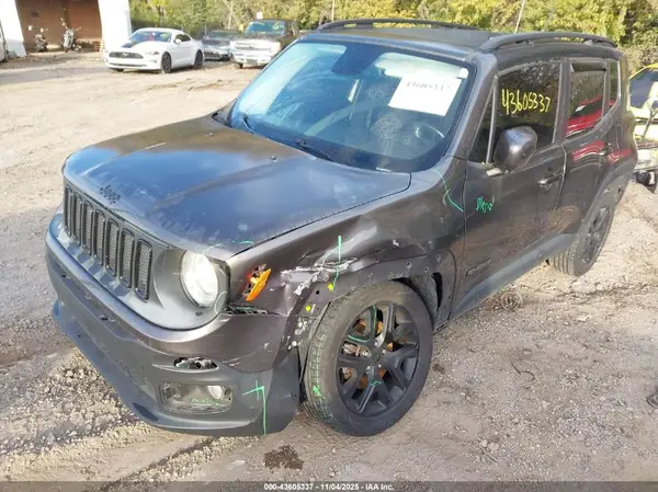 ZACCJBBT6GPD32414 2016 JEEP RENEGADE - Image 2