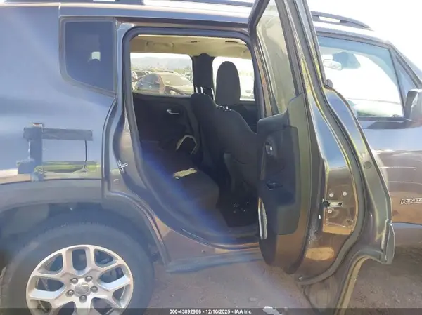 ZACCJBBT6GPD59337 2016 JEEP RENEGADE - Image 8
