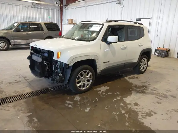 ZACCJBBT6GPD59905 2016 JEEP RENEGADE - Image 2
