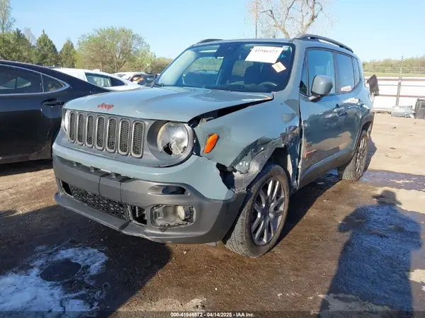 ZACCJBBT6GPD66773 2016 JEEP RENEGADE - Image 2