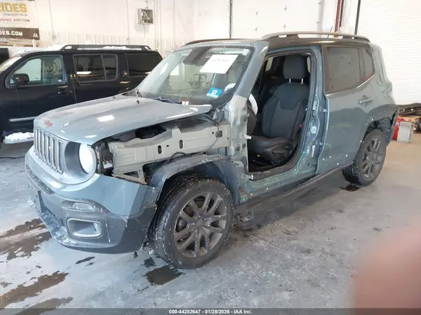 ZACCJBBT6GPE03448 2016 JEEP RENEGADE - Image 2