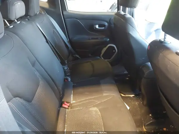 ZACCJBBT6GPE03448 2016 JEEP RENEGADE - Image 8