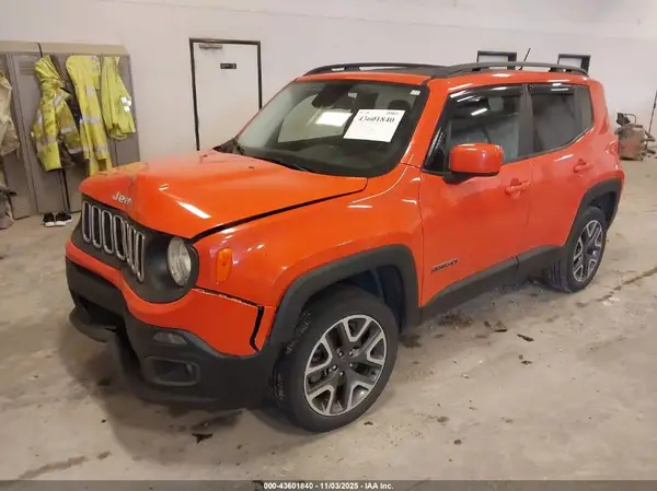 ZACCJBBT6GPE29614 2016 JEEP RENEGADE - Image 2