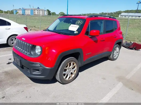 ZACCJBBT7GPC57951 2016 JEEP RENEGADE - Image 2