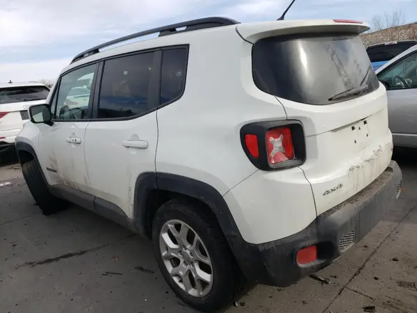 ZACCJBBT7GPC65273 2016 JEEP RENEGADE - Image 2