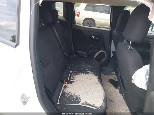 ZACCJBBT7GPC72238 2016 JEEP RENEGADE - Image 8