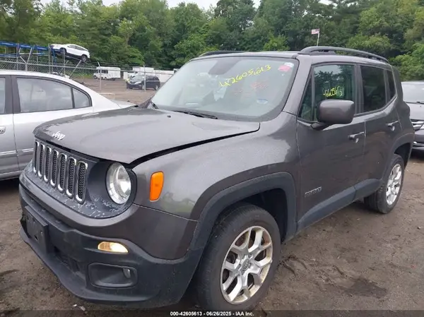 ZACCJBBT7GPD12284 2016 JEEP RENEGADE - Image 2