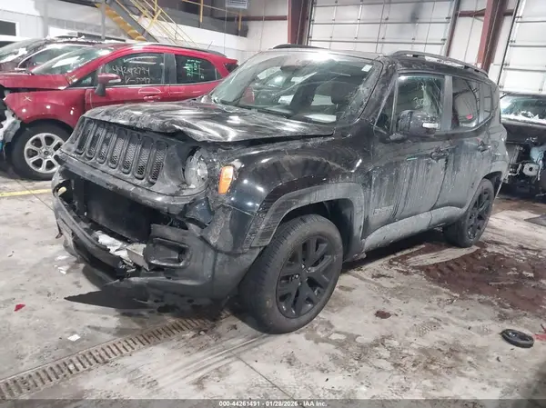 ZACCJBBT7GPD58911 2016 JEEP RENEGADE - Image 2