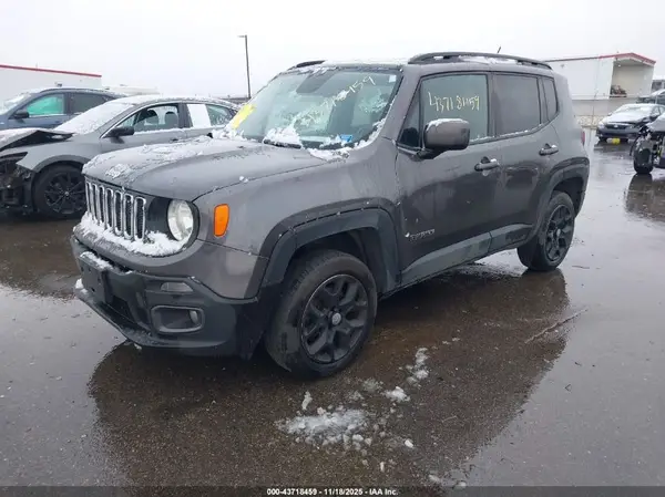 ZACCJBBT7GPD71061 2016 JEEP RENEGADE - Image 2