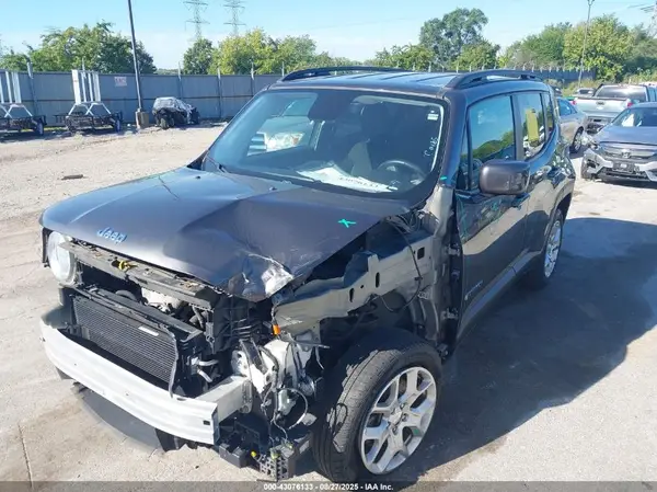 ZACCJBBT7GPE15169 2016 JEEP RENEGADE - Image 2
