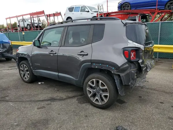 ZACCJBBT7GPE29198 2016 JEEP RENEGADE - Image 2