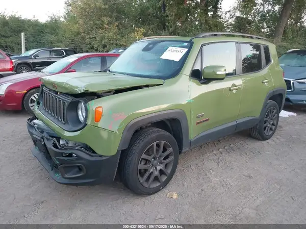 ZACCJBBT8GPD18305 2016 JEEP RENEGADE - Image 2