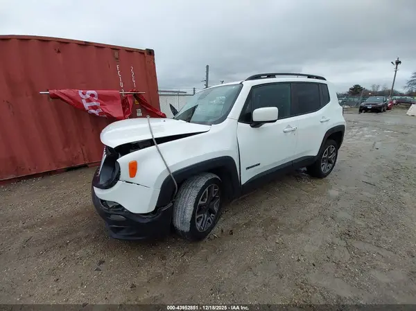 ZACCJBBT8GPD25741 2016 JEEP RENEGADE - Image 2