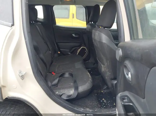 ZACCJBBT8GPD26064 2016 JEEP RENEGADE - Image 8