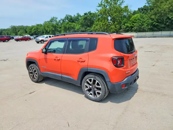 ZACCJBBT8GPD29742 2016 JEEP RENEGADE - Image 2