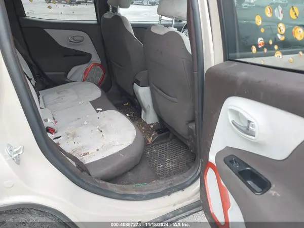 ZACCJBBT8GPD68198 2016 JEEP RENEGADE - Image 8