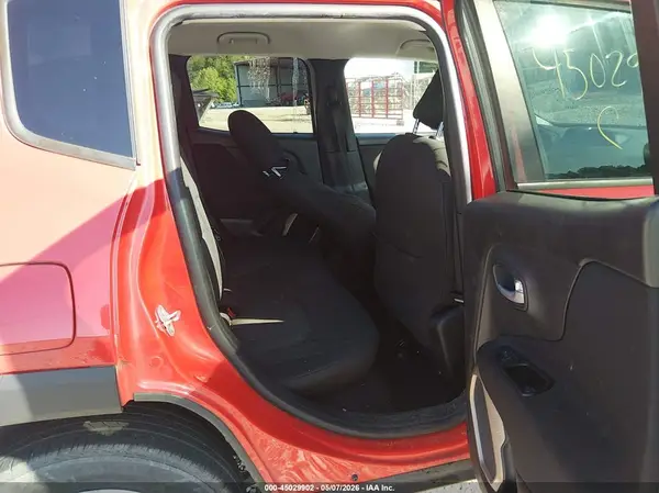 ZACCJBBT8GPD93103 2016 JEEP RENEGADE - Image 8