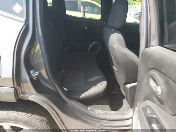 ZACCJBBT8GPE17500 2016 JEEP RENEGADE - Image 8