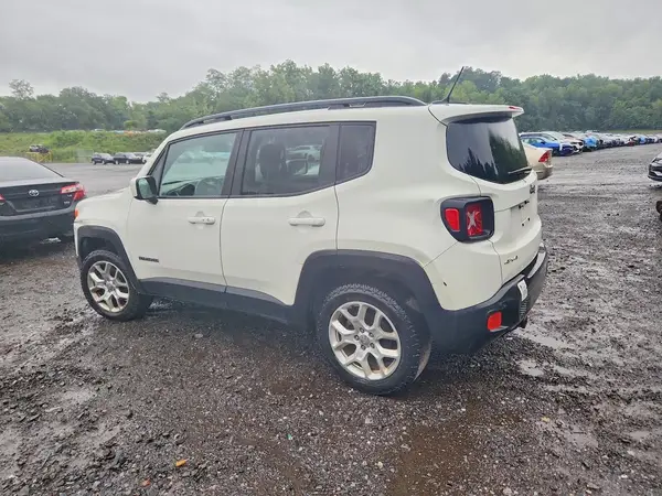 ZACCJBBT8GPE27993 2016 JEEP RENEGADE - Image 2