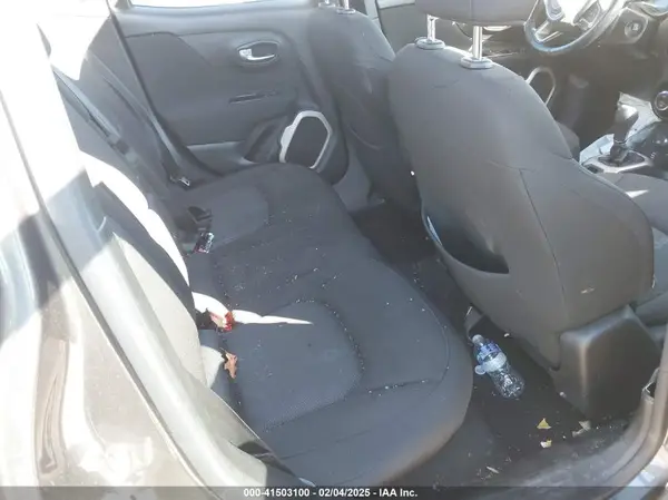 ZACCJBBT9GPC52394 2016 JEEP RENEGADE - Image 8
