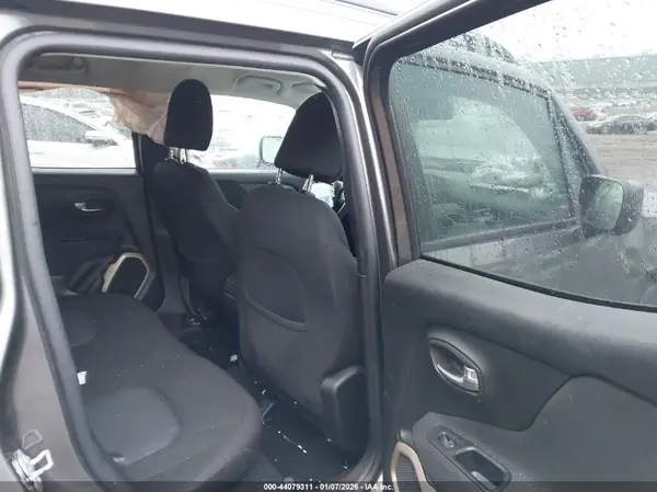 ZACCJBBT9GPC56073 2016 JEEP RENEGADE - Image 8