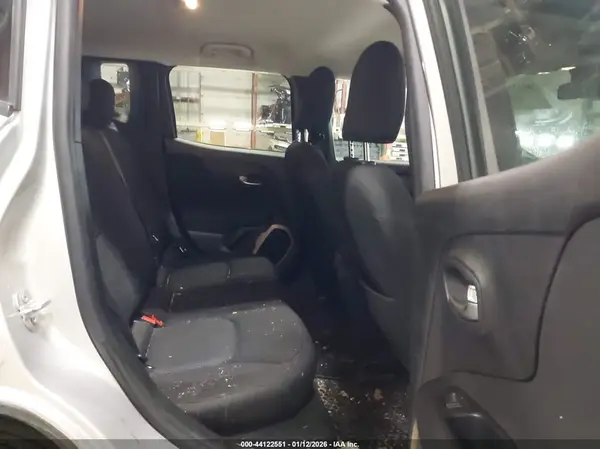 ZACCJBBT9GPC99327 2016 JEEP RENEGADE - Image 8