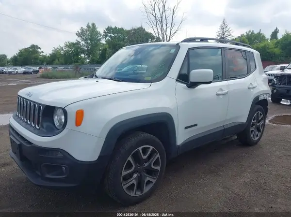 ZACCJBBT9GPD03263 2016 JEEP RENEGADE - Image 2
