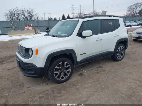 ZACCJBBT9GPD24386 2016 JEEP RENEGADE - Image 2