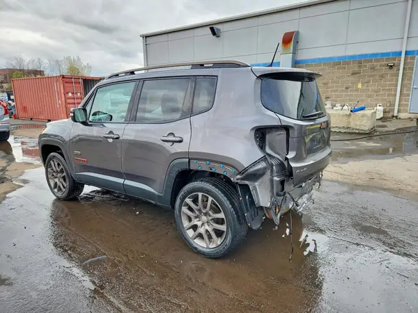 ZACCJBBT9GPD24422 2016 JEEP RENEGADE - Image 2