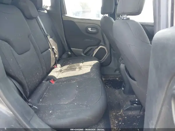 ZACCJBBT9GPD40507 2016 JEEP RENEGADE - Image 8