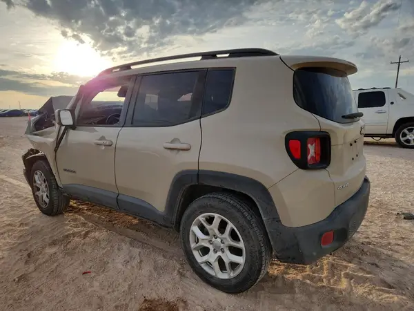 ZACCJBBT9GPD51605 2016 JEEP RENEGADE - Image 2