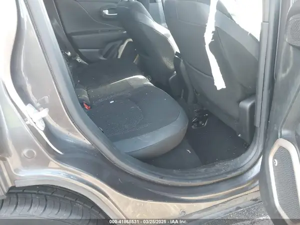 ZACCJBBT9GPD52754 2016 JEEP RENEGADE - Image 8
