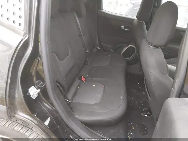 ZACCJBBT9GPD65651 2016 JEEP RENEGADE - Image 8