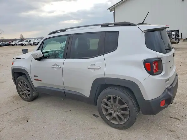 ZACCJBBT9GPD66721 2016 JEEP RENEGADE - Image 2