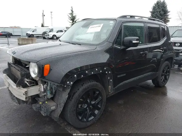 ZACCJBBT9GPD80506 2016 JEEP RENEGADE - Image 2