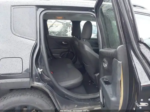 ZACCJBBT9GPD80506 2016 JEEP RENEGADE - Image 8