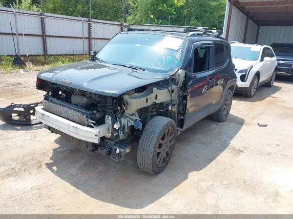 ZACCJBBTXGPC84724 2016 JEEP RENEGADE - Image 2