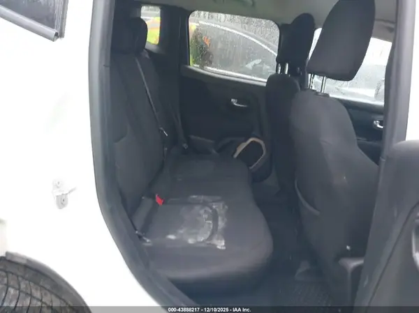 ZACCJBBTXGPC99692 2016 JEEP RENEGADE - Image 8