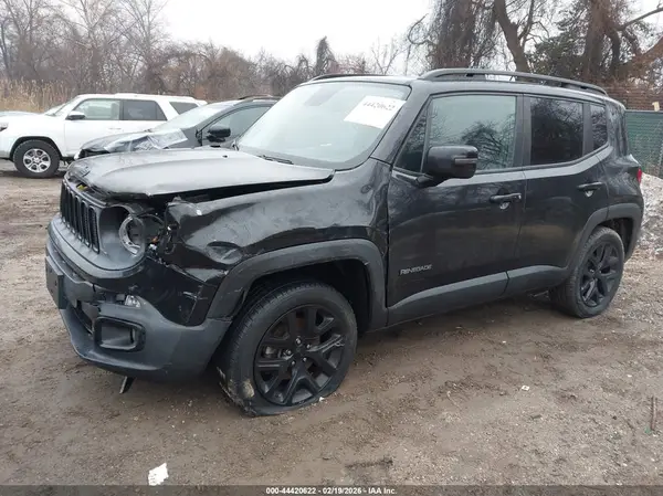 ZACCJBBTXGPD00761 2016 JEEP RENEGADE - Image 2