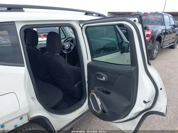 ZACCJBBTXGPD12229 2016 JEEP RENEGADE - Image 8