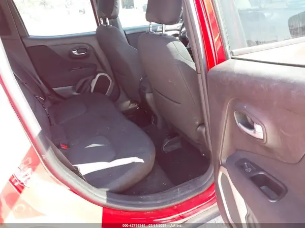ZACCJBBTXGPD37471 2016 JEEP RENEGADE - Image 8