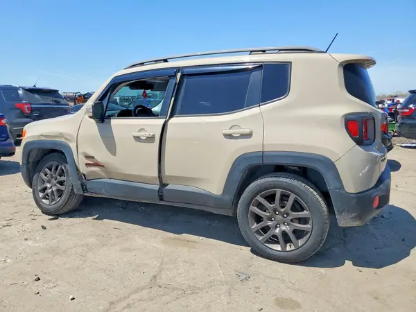 ZACCJBBTXGPD49104 2016 JEEP RENEGADE - Image 2