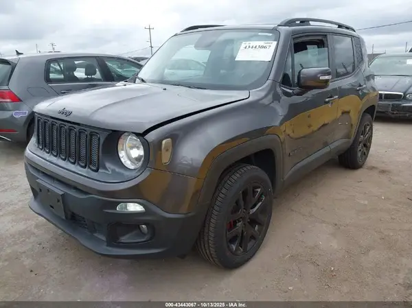 ZACCJBBTXGPD54304 2016 JEEP RENEGADE - Image 2