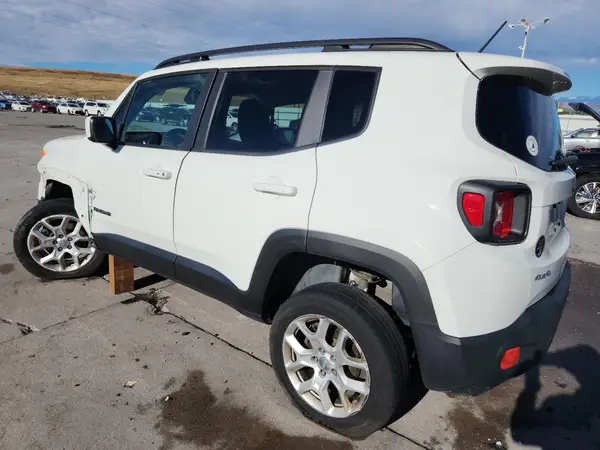 ZACCJBBTXGPD58336 2016 JEEP RENEGADE - Image 2
