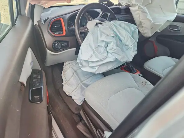 ZACCJBBTXGPD63116 2016 JEEP RENEGADE - Image 8