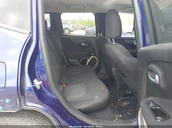 ZACCJBBTXGPD75766 2016 JEEP RENEGADE - Image 8