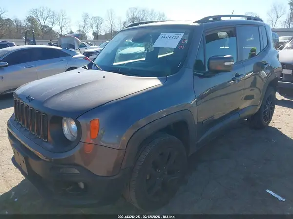 ZACCJBBTXGPD79770 2016 JEEP RENEGADE - Image 2