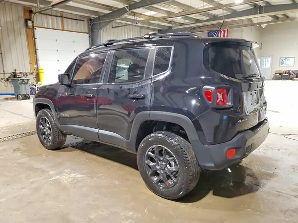 ZACCJBBTXGPD90977 2016 JEEP RENEGADE - Image 2