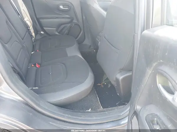 ZACCJBBTXGPD92924 2016 JEEP RENEGADE - Image 8
