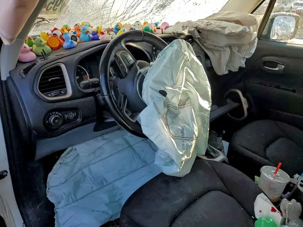 ZACCJBBTXGPE37750 2016 JEEP RENEGADE - Image 8
